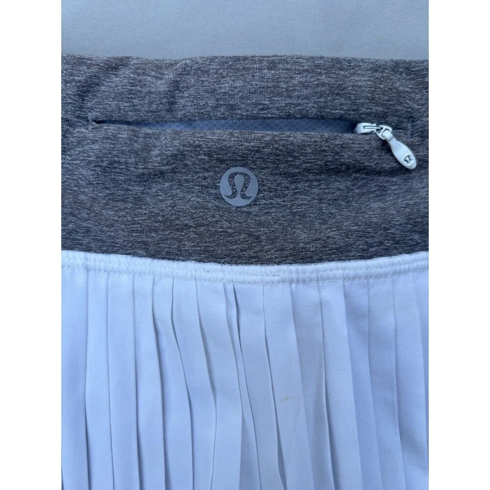 Lululemon Pleat to Street Skirt Size 6 White Mini Tennis Pleated Athleisure